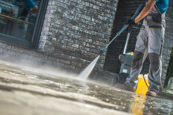 Cost of Storefront Pressure Washing in Overland Park