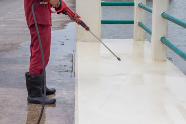 Cost of Industrial Concrete Cleaning in Overland Park